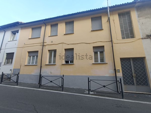 appartamento in vendita a Sannazzaro de' Burgondi