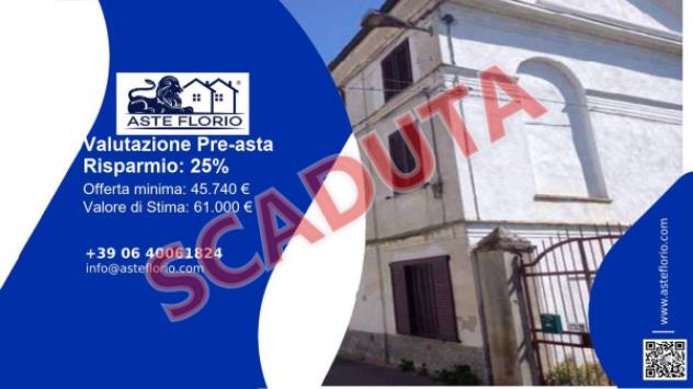 terreno edificabile in vendita a Sannazzaro de' Burgondi