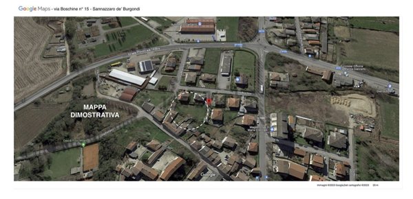 terreno edificabile in vendita a Sannazzaro de' Burgondi