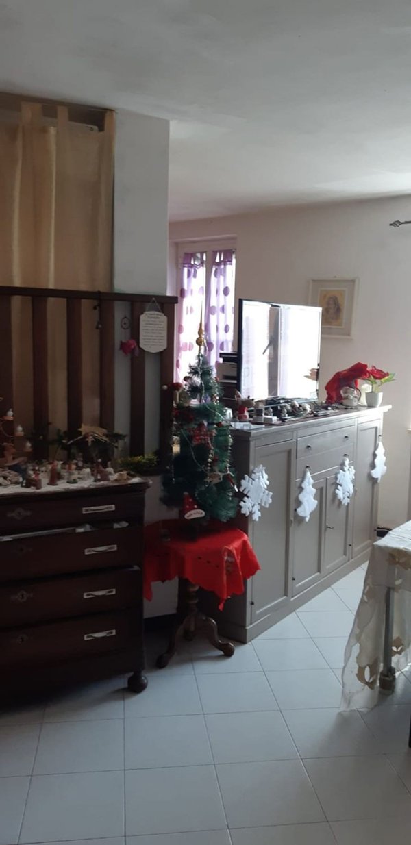 pentavano in vendita a Sannazzaro de' Burgondi