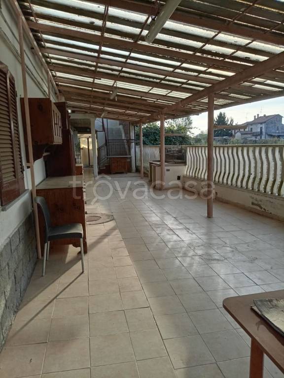 casa indipendente in vendita a Sannazzaro de' Burgondi