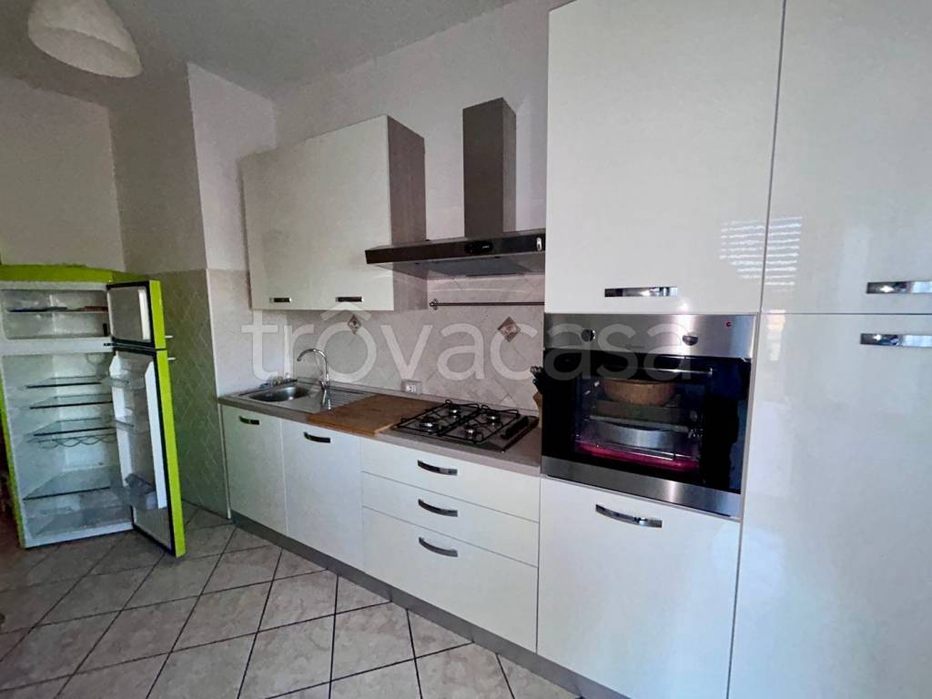 appartamento in vendita a Sannazzaro de' Burgondi