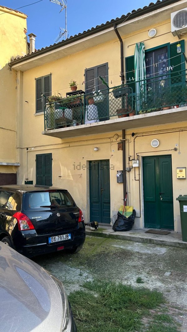 casa indipendente in vendita a Sannazzaro de' Burgondi