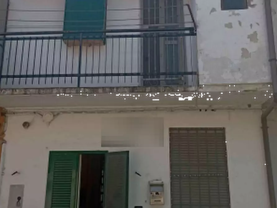 casa indipendente in vendita a Sannazzaro de' Burgondi