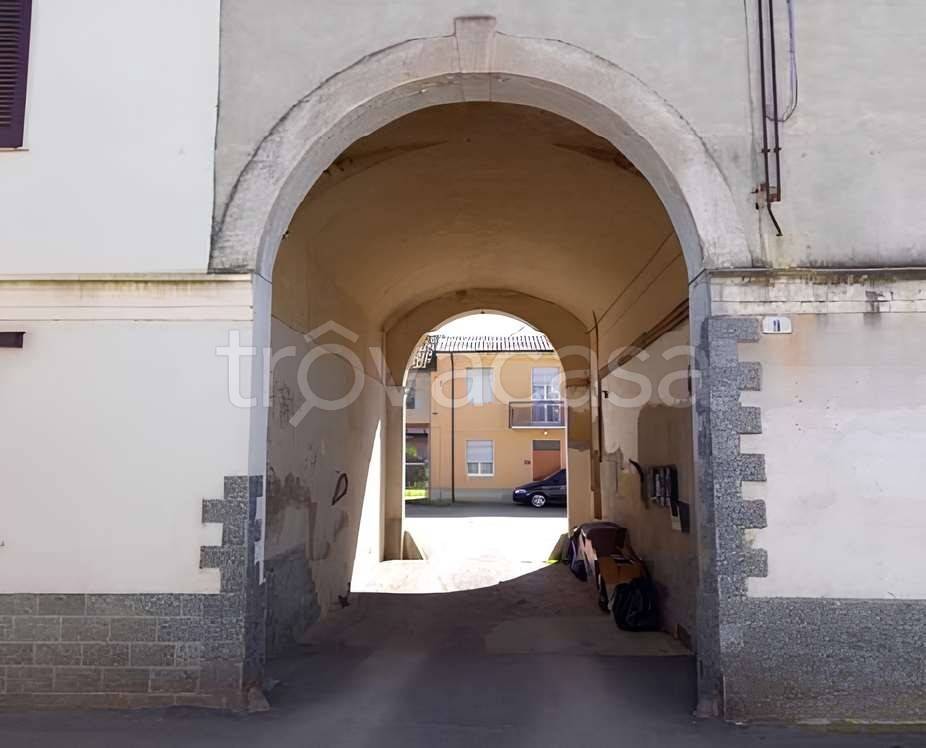 appartamento in vendita a Sannazzaro de' Burgondi