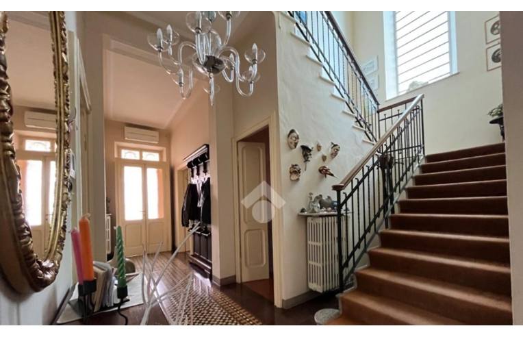 casa indipendente in vendita a Sannazzaro de' Burgondi