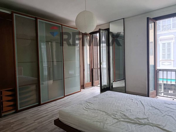 casa indipendente in vendita a Sannazzaro de' Burgondi