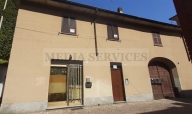 casa semindipendente in vendita a Sannazzaro de' Burgondi