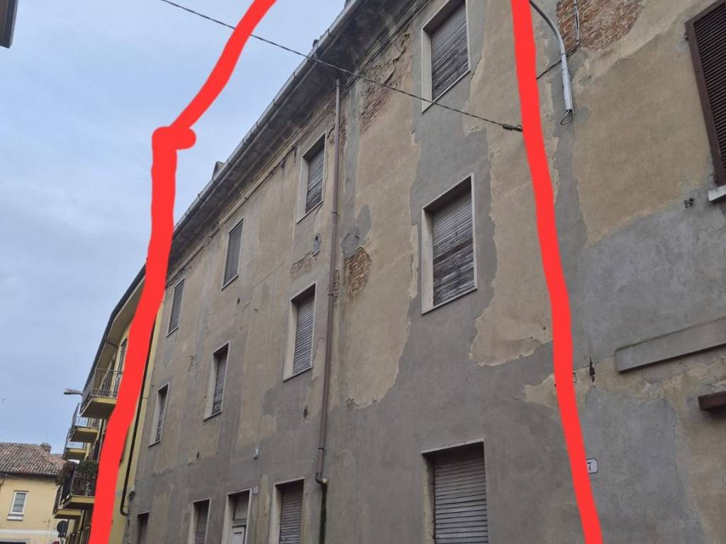 appartamento in vendita a Sannazzaro de' Burgondi