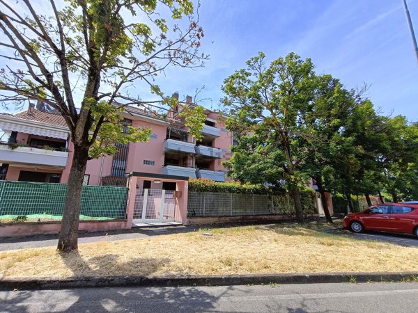 appartamento in vendita a Sannazzaro de' Burgondi