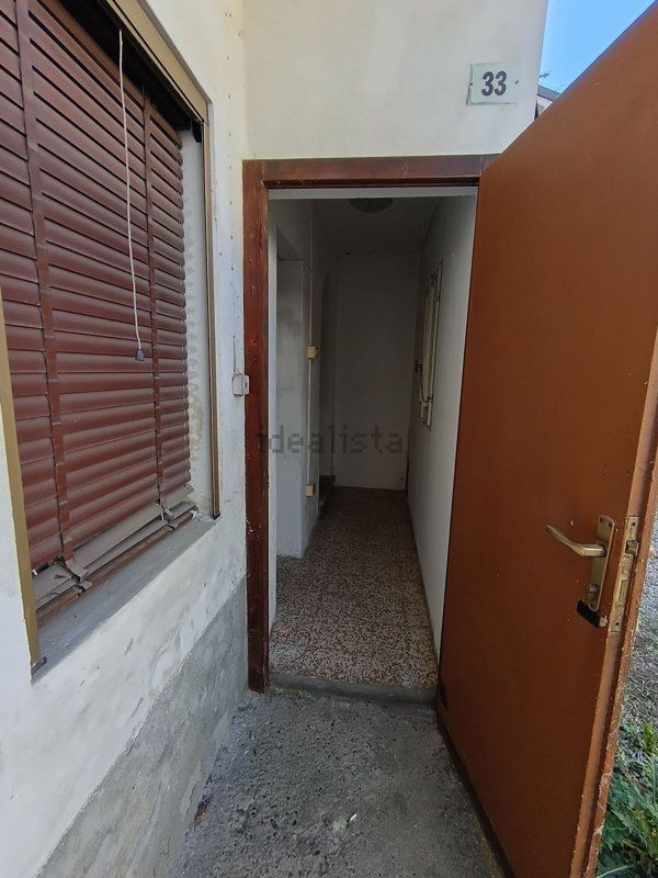 casa indipendente in vendita a Sannazzaro de' Burgondi