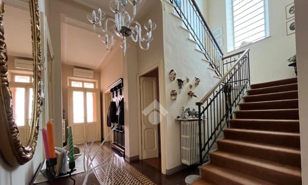 casa indipendente in vendita a Sannazzaro de' Burgondi