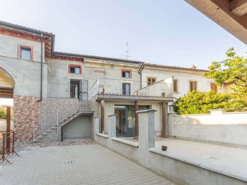 appartamento in vendita a Santa Cristina e Bissone