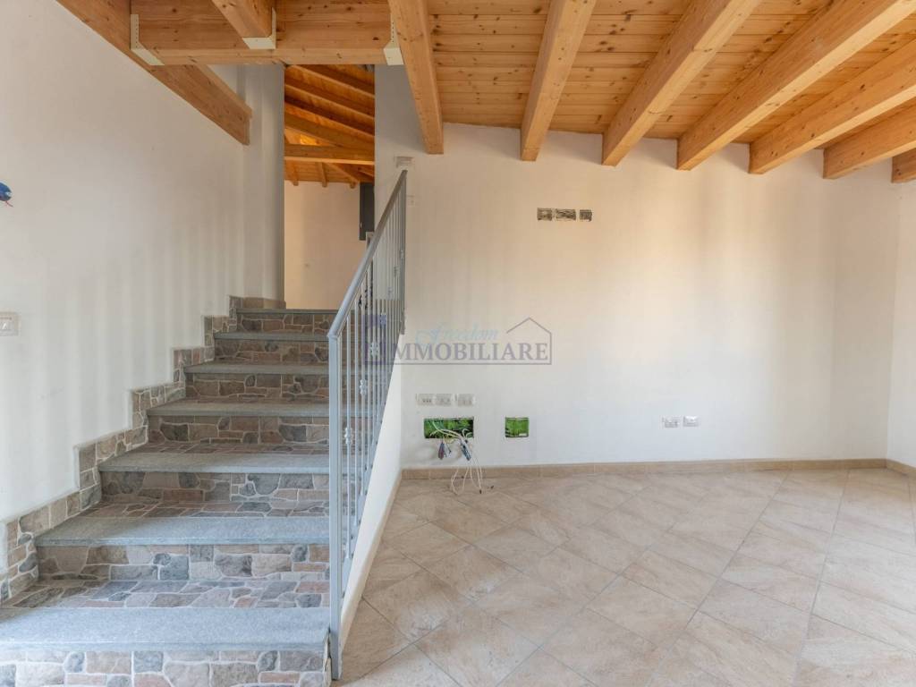 appartamento in vendita a Santa Cristina e Bissone in zona Santa Cristina