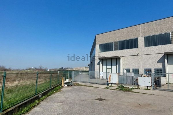 ufficio in vendita a Santa Cristina e Bissone in zona Bissone