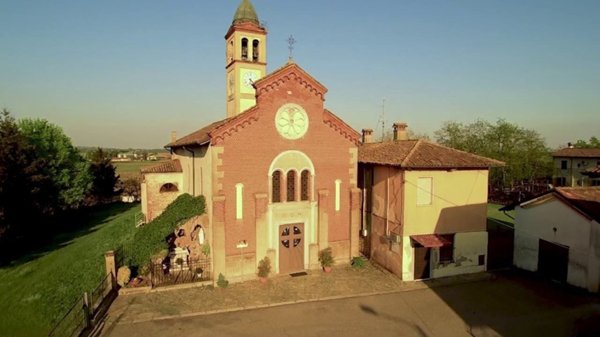 casa indipendente in vendita a Santa Cristina e Bissone in zona Santa Cristina