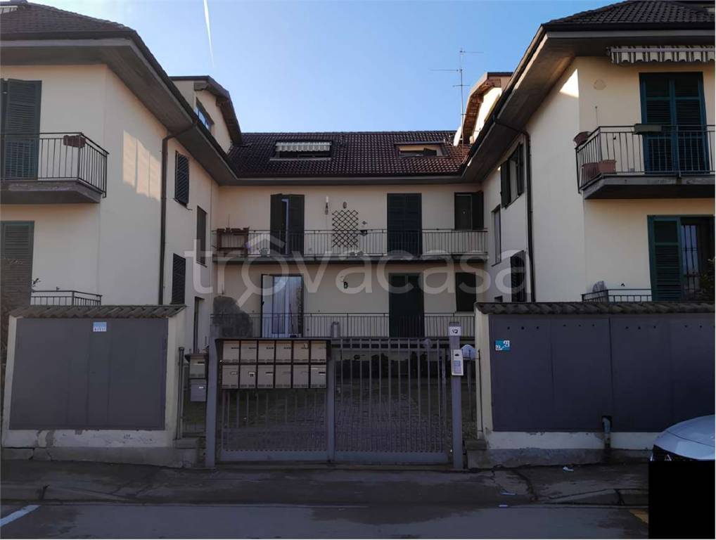 appartamento in vendita a Santa Cristina e Bissone in zona Santa Cristina