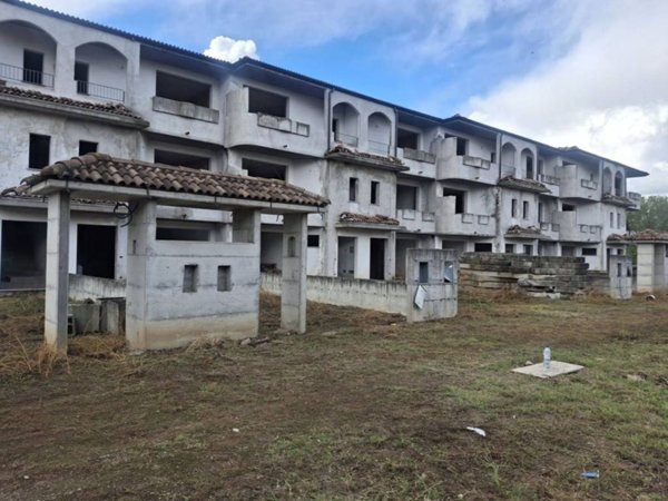 casa indipendente in vendita a Santa Cristina e Bissone in zona Santa Cristina