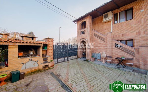 quadrivano in vendita a Santa Cristina e Bissone