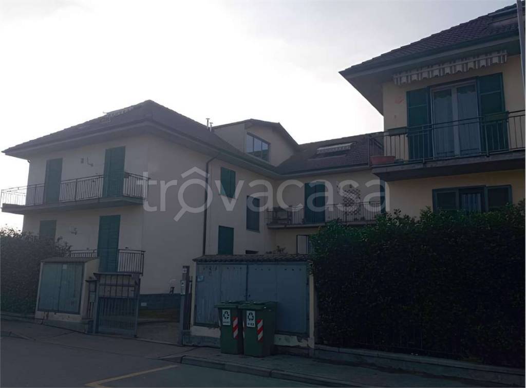 appartamento in vendita a Santa Cristina e Bissone in zona Santa Cristina