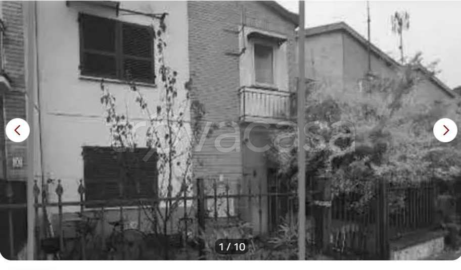 casa indipendente in vendita a Santa Cristina e Bissone in zona Santa Cristina