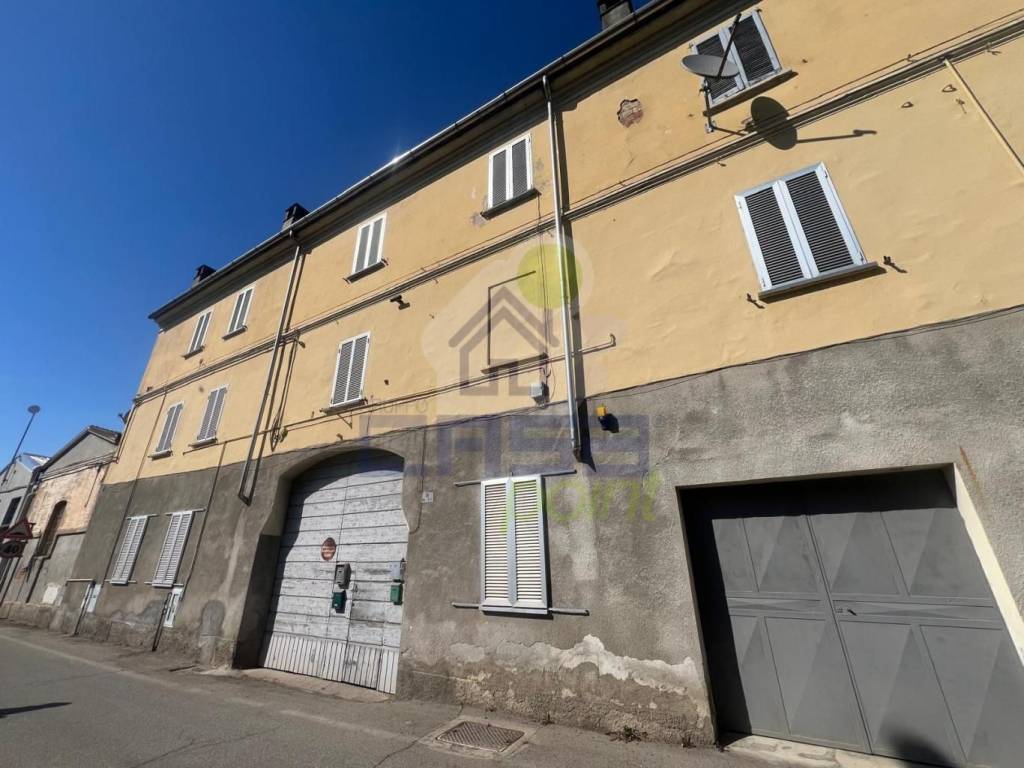 appartamento in vendita a Santa Cristina e Bissone in zona Santa Cristina