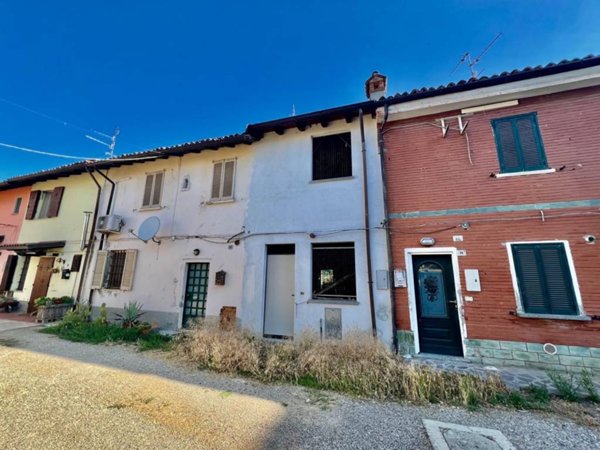 casa indipendente in vendita a Santa Cristina e Bissone in zona Santa Cristina