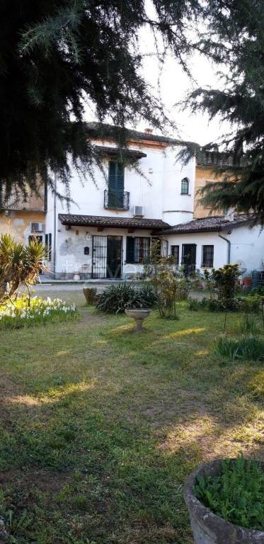 casa indipendente in vendita a Santa Cristina e Bissone in zona Santa Cristina