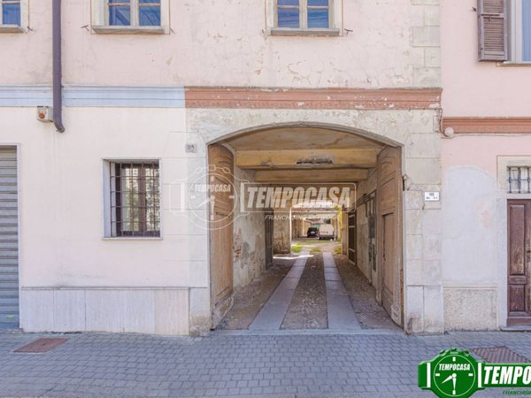 appartamento in vendita a Santa Cristina e Bissone in zona Santa Cristina