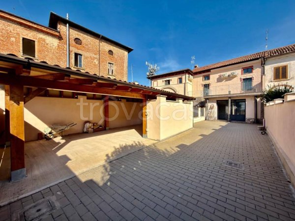 appartamento in vendita a Santa Cristina e Bissone in zona Santa Cristina