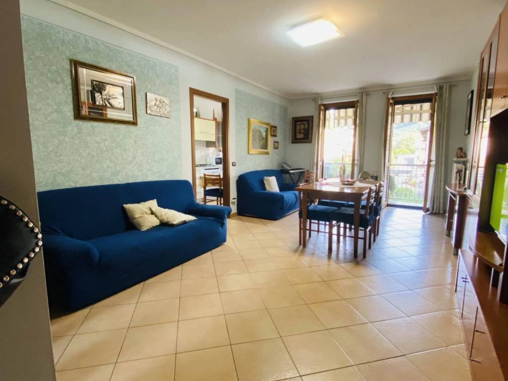 appartamento in vendita a Santa Giuletta