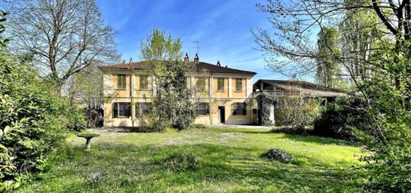 casa indipendente in vendita a Santa Giuletta