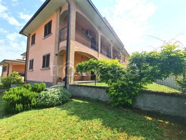 appartamento in vendita a Santa Giuletta