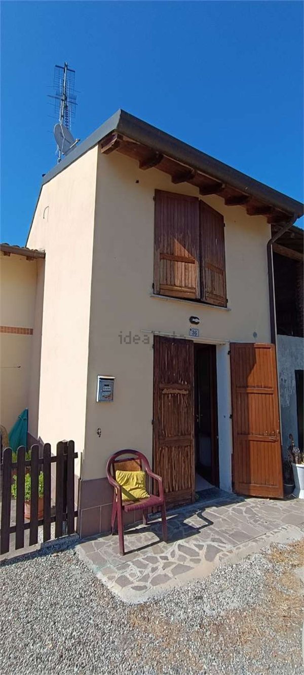 appartamento in vendita a Santa Giuletta