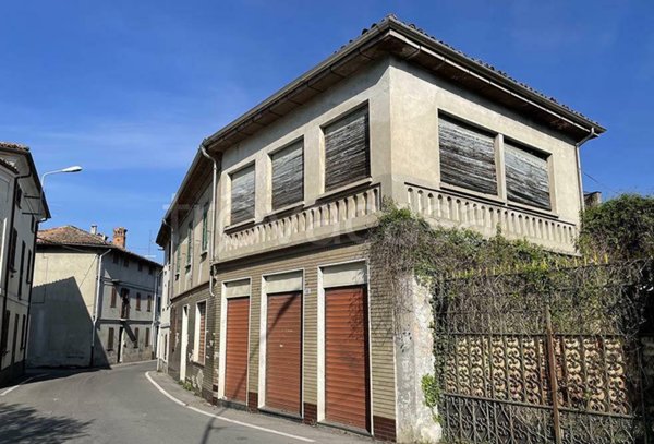 ufficio in vendita a Santa Giuletta