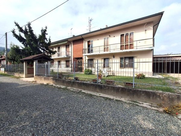 appartamento in vendita a Santa Giuletta