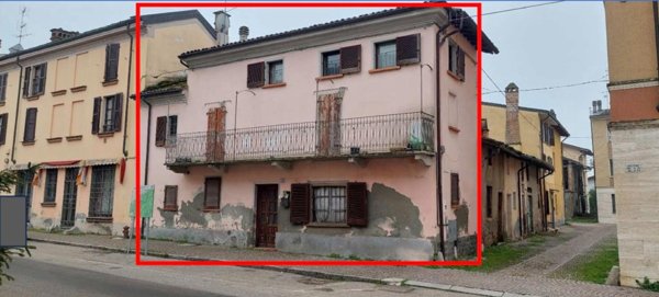 appartamento in vendita a Santa Giuletta