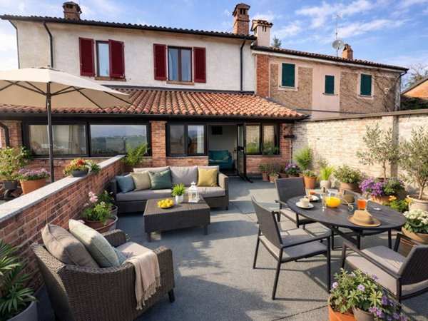 casale in vendita a Santa Giuletta