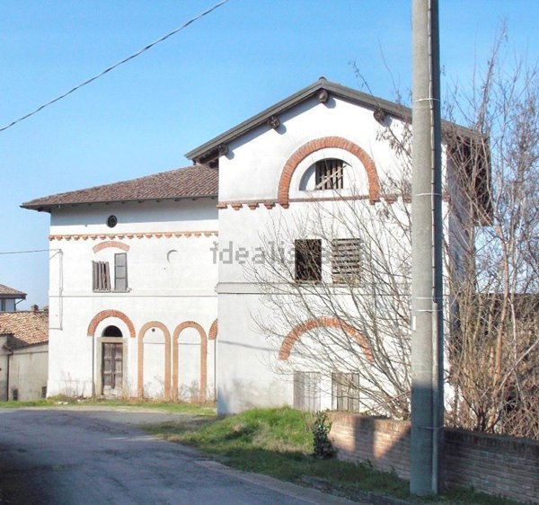 villa in vendita a Santa Giuletta