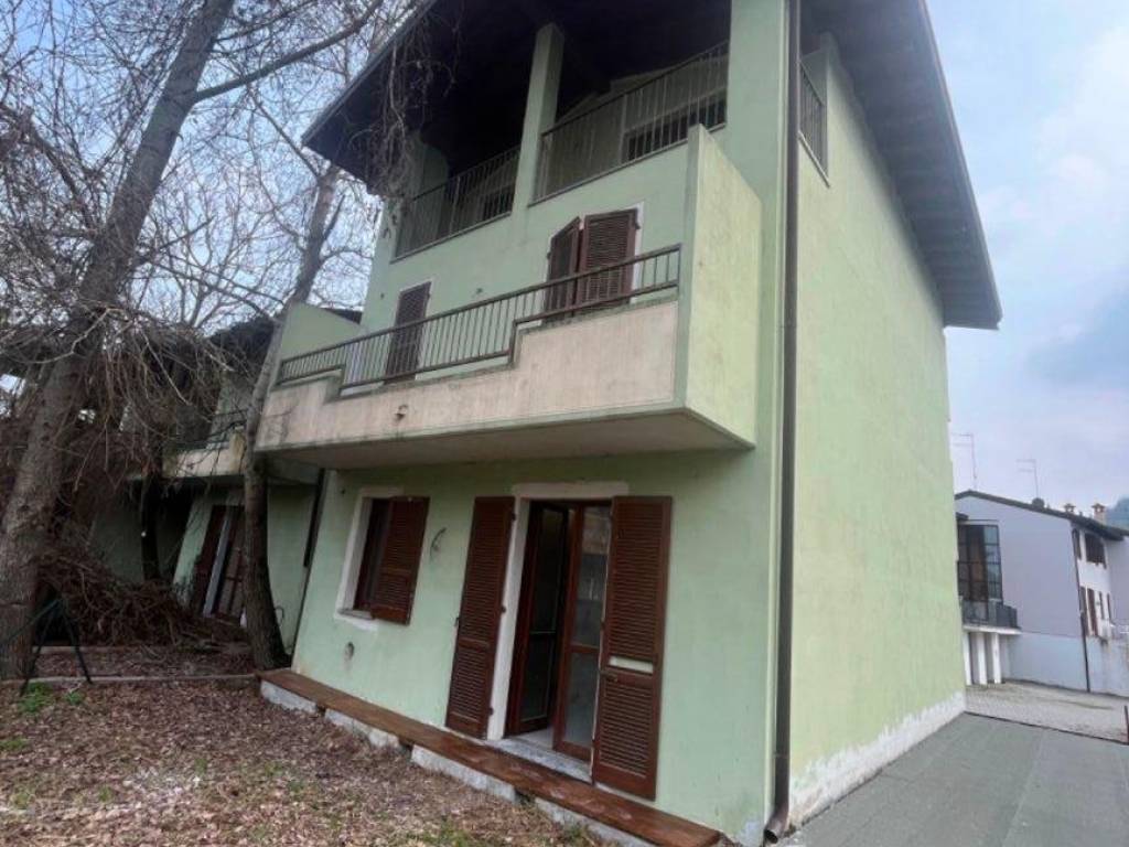 appartamento in vendita a Santa Giuletta