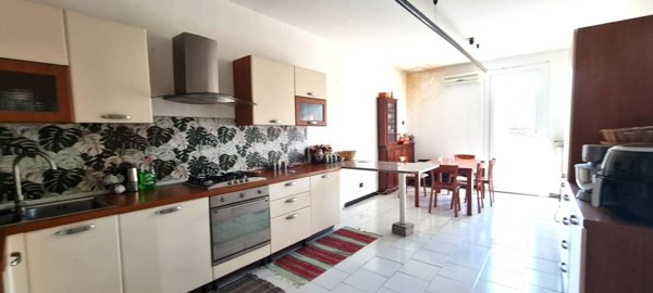 appartamento in vendita a Santa Giuletta