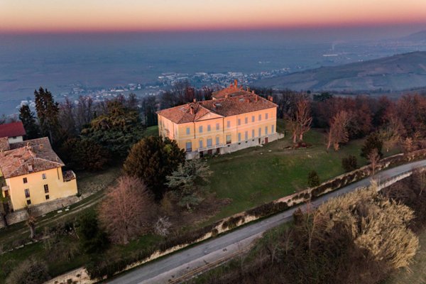 villa in vendita a Santa Giuletta