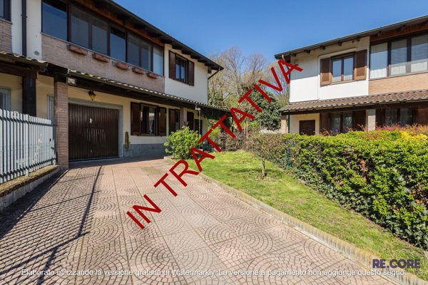 casa indipendente in vendita a Sant'Alessio con Vialone
