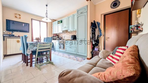 appartamento in vendita a Sant'Alessio con Vialone