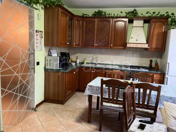 appartamento in vendita a Sant'Alessio con Vialone