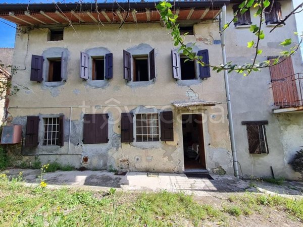 casa indipendente in vendita a Santa Maria della Versa