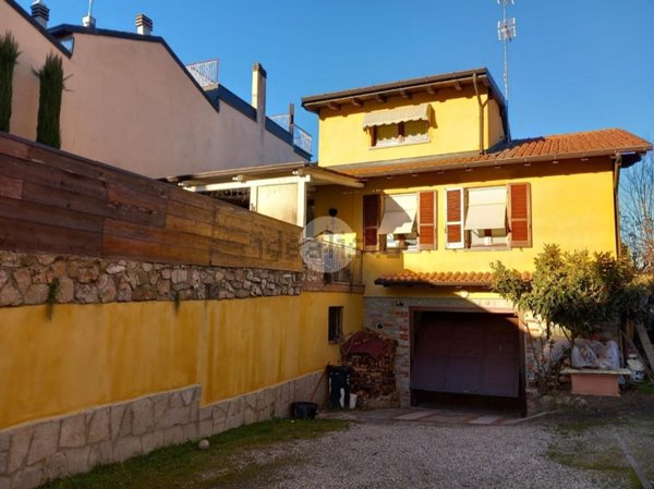 appartamento in vendita a Santa Maria della Versa