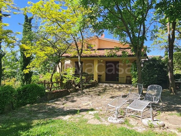 casa indipendente in vendita a Santa Maria della Versa