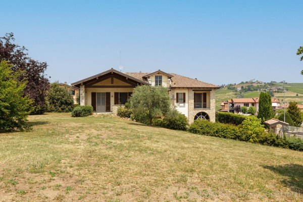 casa indipendente in vendita a Santa Maria della Versa