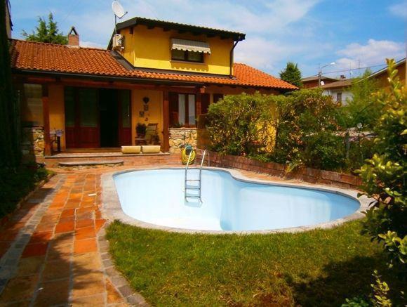 casa indipendente in vendita a Santa Maria della Versa